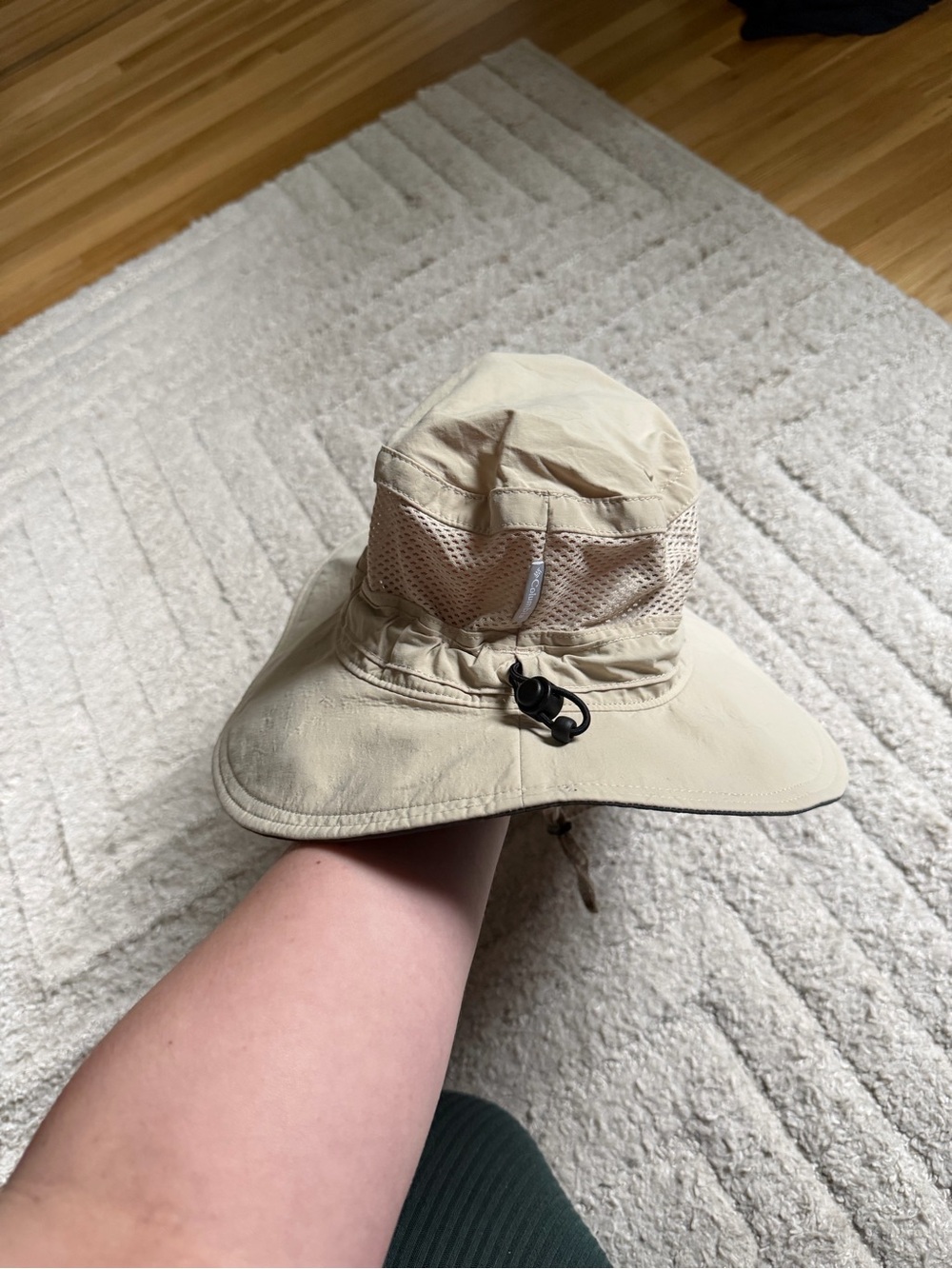 Columbia Beige Unisex Sun Hat with Mesh Crown